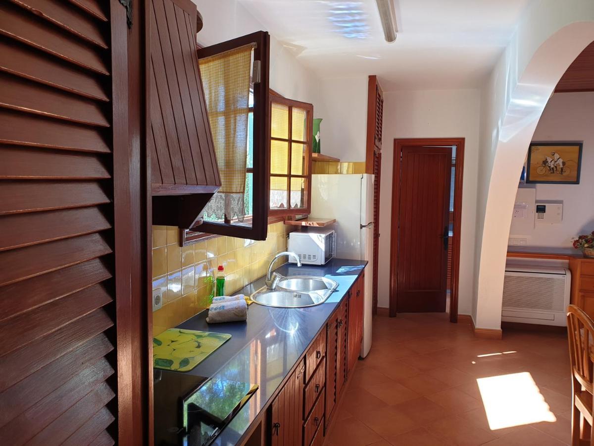 Villa Piscis Cala Blanca  Exterior foto